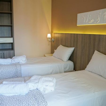 Agnes Deluxe Hotel เปฟโกโฮรี ห้อง รูปภาพ