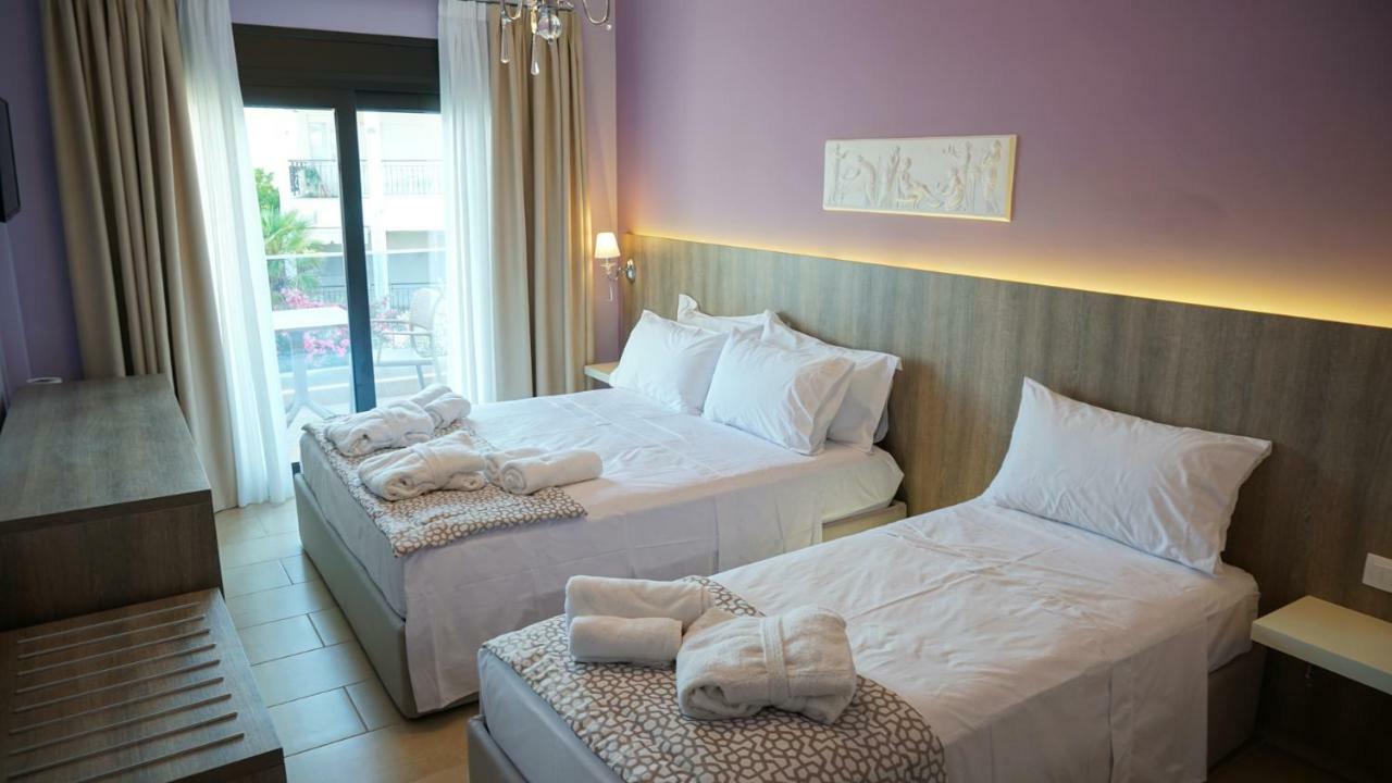Agnes Deluxe Hotel เปฟโกโฮรี ภายนอก รูปภาพ