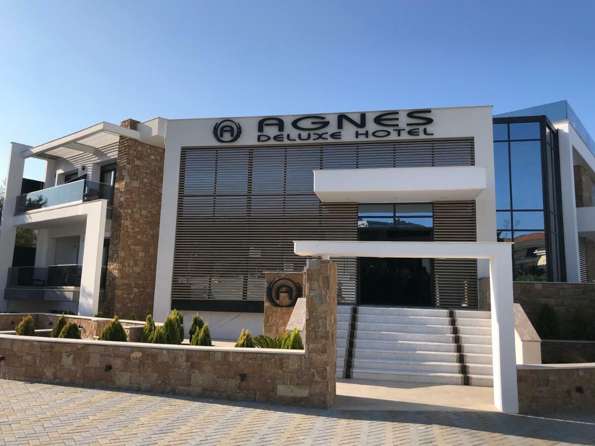 Agnes Deluxe Hotel เปฟโกโฮรี ภายนอก รูปภาพ