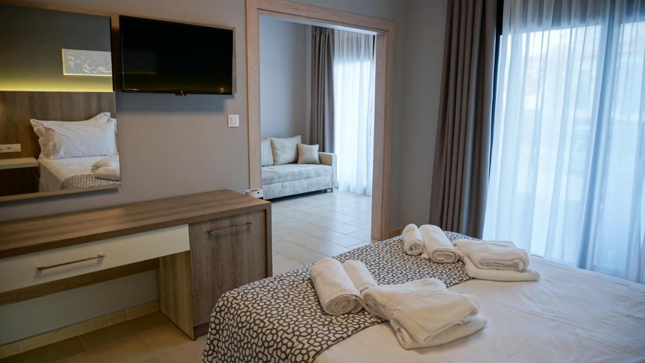 Agnes Deluxe Hotel เปฟโกโฮรี ภายนอก รูปภาพ